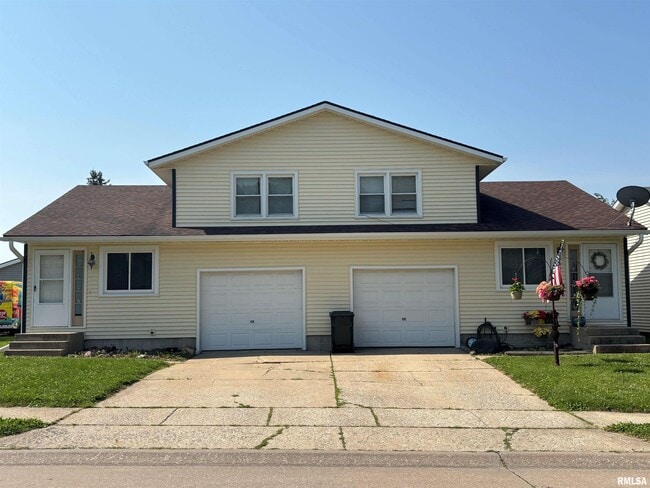 property at 2827 W 66th St