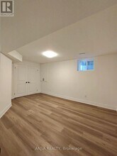 36 Sharon Lee Dr in Markham, ON - Building Photo - Building Photo