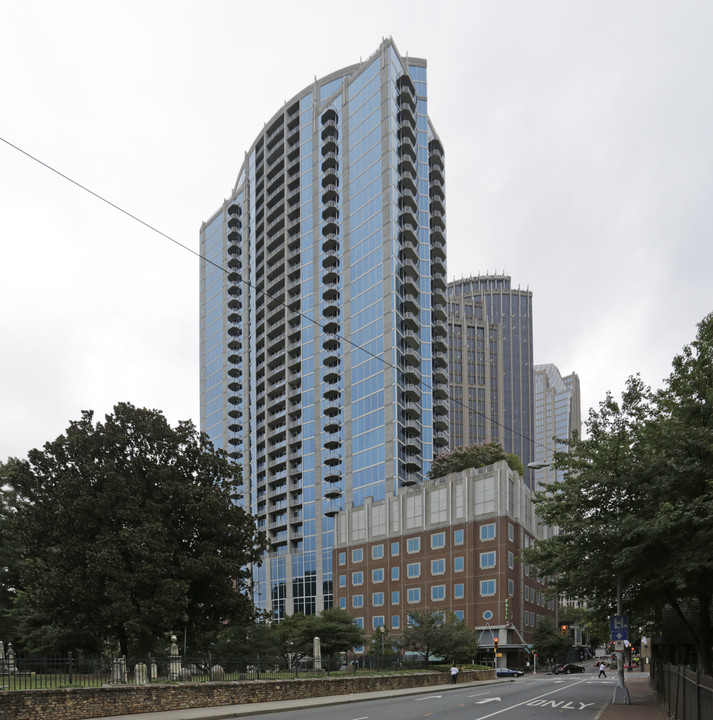 Avenue Condominiums in Charlotte, NC - Building Photo