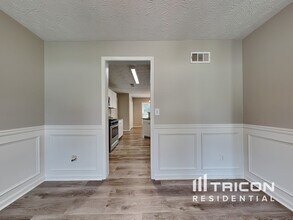 2700 Peachtree Parc Ln in Lawrenceville, GA - Building Photo - Building Photo