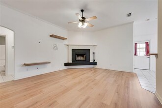 746 Countryside Dr in Aubrey, TX - Building Photo - Building Photo