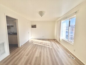 1001 S 400 E in Salt Lake City, UT - Building Photo - Building Photo