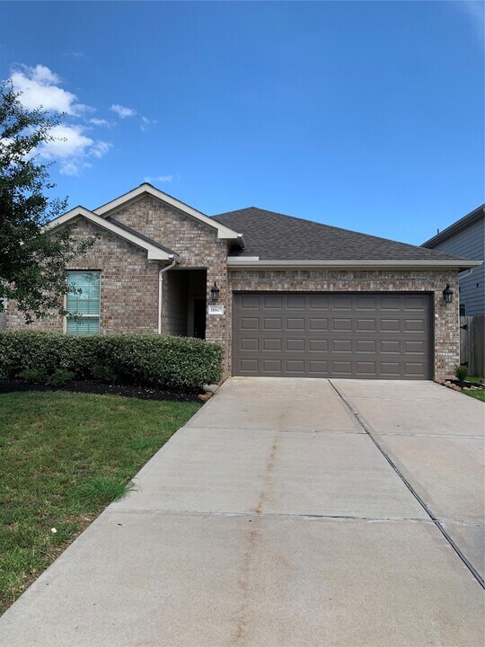 18807 Fulvetta Haven Way in Richmond, TX - Foto de edificio