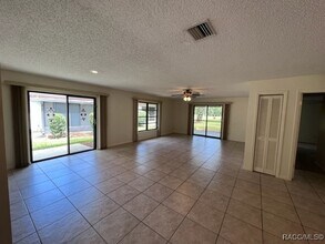 83 Golfview Dr in Homosassa, FL - Building Photo - Building Photo