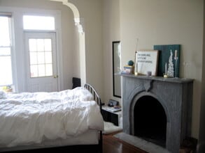 1833 Bolton St, Unit 2 in Baltimore, MD - Foto de edificio - Building Photo