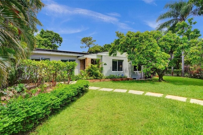 property at 5620 Alhambra Cir