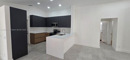 591 Talavera Rd in Weston, FL - Building Photo - Building Photo