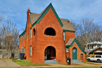 2201-2211 N Shartel Ave in Oklahoma City, OK - Building Photo - Building Photo