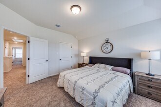 13814 Enzo Gate in San Antonio, TX - Building Photo - Building Photo