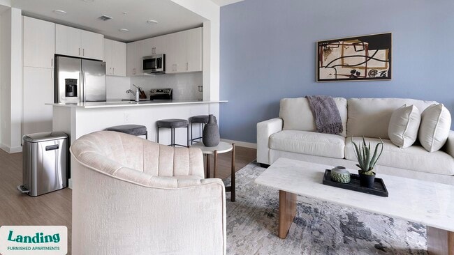 7301 Lake Bank Lp, Unit D2-305 in Ft. Myers, FL - Foto de edificio - Building Photo