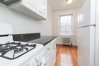 20 Langdon St, Unit 10 in Cambridge, MA - Building Photo - Building Photo