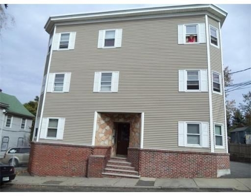 13 Amity St in Lynn, MA - Foto de edificio