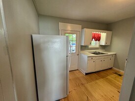 18 Maple Street in Woodsville, NH - Building Photo