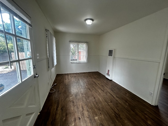 1841 Mayflower Ave in Monrovia, CA - Building Photo - Building Photo