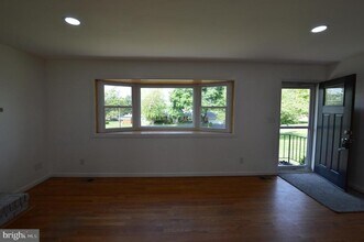 8787 Hickory Hill in Walkersville, MD - Building Photo - Building Photo