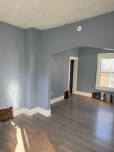 4476 Evans St in Omaha, NE - Foto de edificio - Building Photo