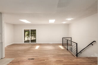 8177 Pearl St in Denver, CO - Building Photo - Building Photo