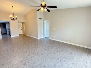 2605 W Willow Ave in Phoenix, AZ - Building Photo - Building Photo