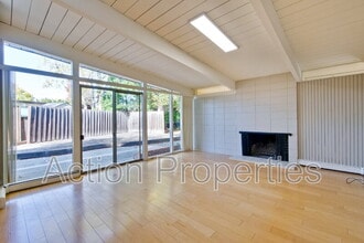 3733 Carlson Cir in Palo Alto, CA - Building Photo - Building Photo