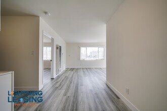 842 S Carondelet St in Los Angeles, CA - Building Photo - Building Photo