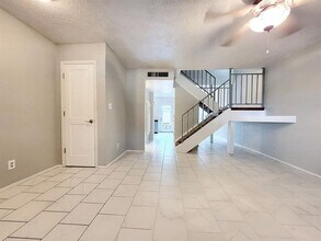 9503 Quail Village Ln in Austin, TX - Building Photo - Building Photo