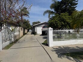 13559 Foster Ave in Baldwin Park, CA - Building Photo