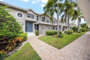 28072 Cavendish Ct in Bonita Springs, FL - Building Photo
