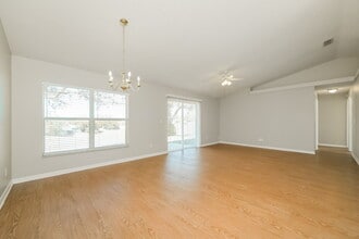 11838 Foxglove Dr, Unit UNIT 1 in Clermont, FL - Building Photo - Building Photo