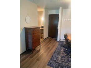 812 Hills Ave in Jackson, MN - Foto de edificio - Building Photo