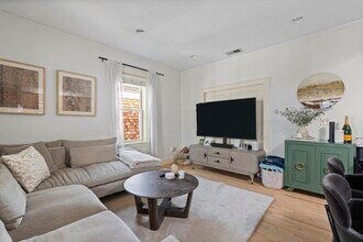 640 E 8th St in Boston, MA - Building Photo - Building Photo