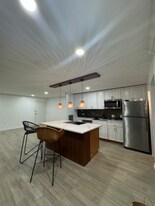 8001 Chanute Pl in Falls Church, VA - Building Photo