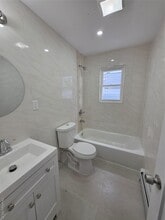 10-61 Grassmere Terrace in Queens, NY - Building Photo - Building Photo