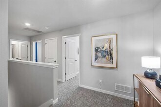 322 Juniper Dr in Waukee, IA - Building Photo - Building Photo