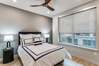 3700 McKinney Ave in Dallas, TX - Building Photo - Building Photo