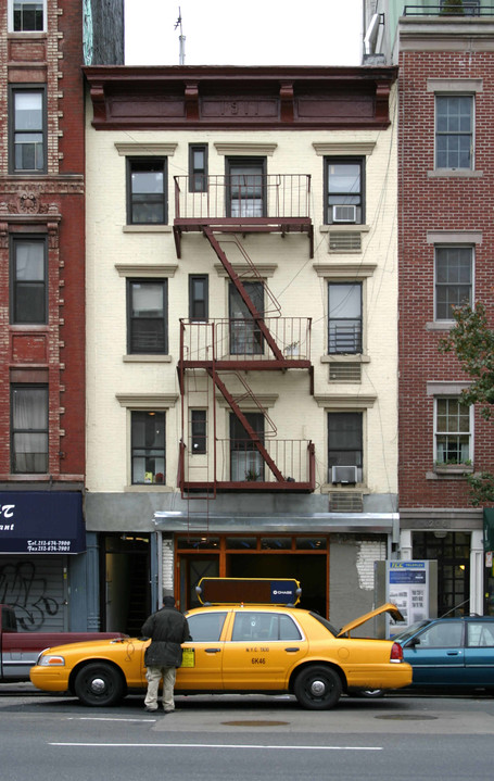 208 First Ave in New York, NY - Building Photo