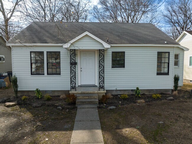 property at 1217 N 35th St