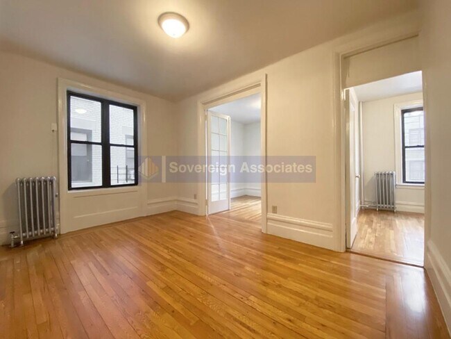 81 Cabrini Blvd in New York, NY - Building Photo - Building Photo