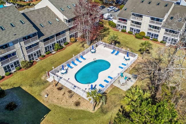 1920 Bent Grass Dr in Myrtle Beach, SC - Building Photo - Building Photo
