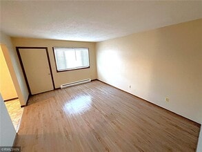 1380 Heritage Dr in New Richmond, WI - Building Photo - Building Photo