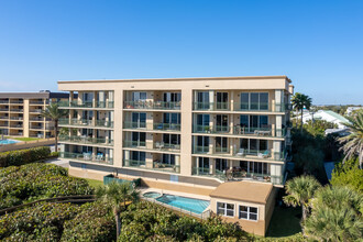 CAPE CLUB CONDO in Cape Canaveral, FL - Building Photo - Building Photo