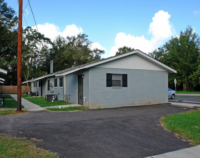 Sunset Apartments in Mobile, AL - Foto de edificio - Building Photo