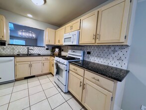 6752 Coffman Dr in Schererville, IN - Building Photo - Building Photo