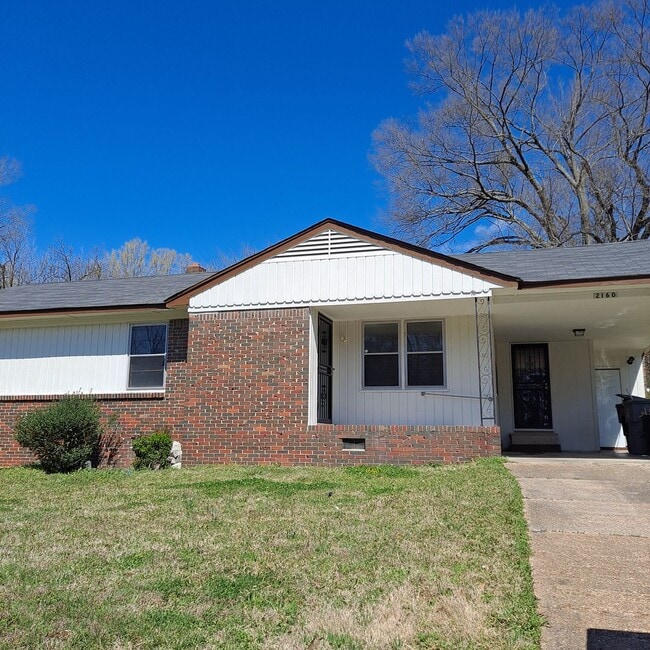 property at 2160 St Elmo Ave