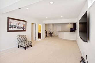 7311 Hayfield Rd in Alexandria, VA - Building Photo - Building Photo