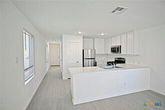 11822 Bluebell Rdg in Converse, TX - Building Photo - Building Photo