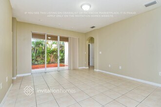 15326 SW 23rd St in Miami, FL - Building Photo - Building Photo