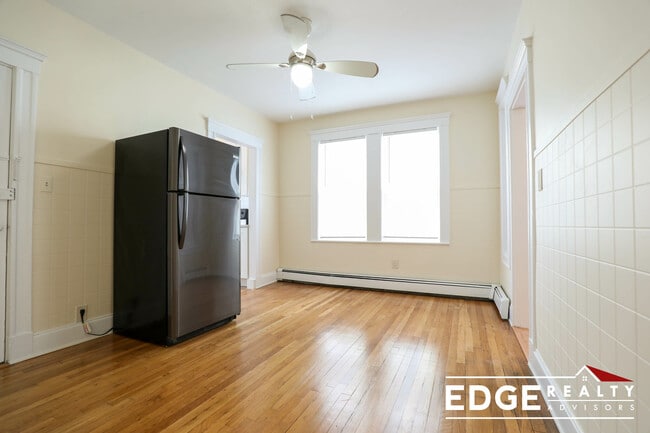 19 Ransom Rd, Unit 1 in Boston, MA - Building Photo - Building Photo