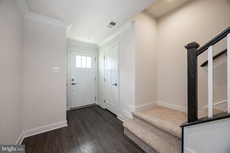 430 Paperbark Sq in Downingtown, PA - Building Photo - Building Photo
