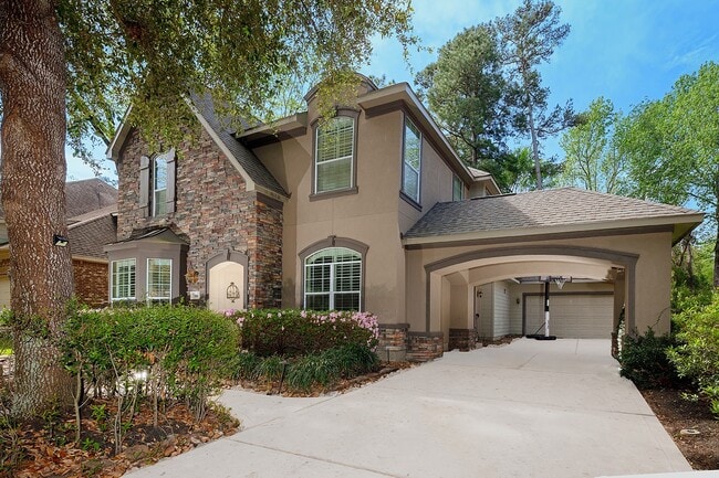 54 S Longsford Cir