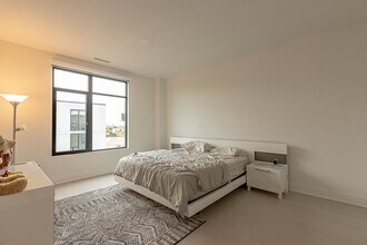 1701 W Webster Ave in Chicago, IL - Foto de edificio - Building Photo